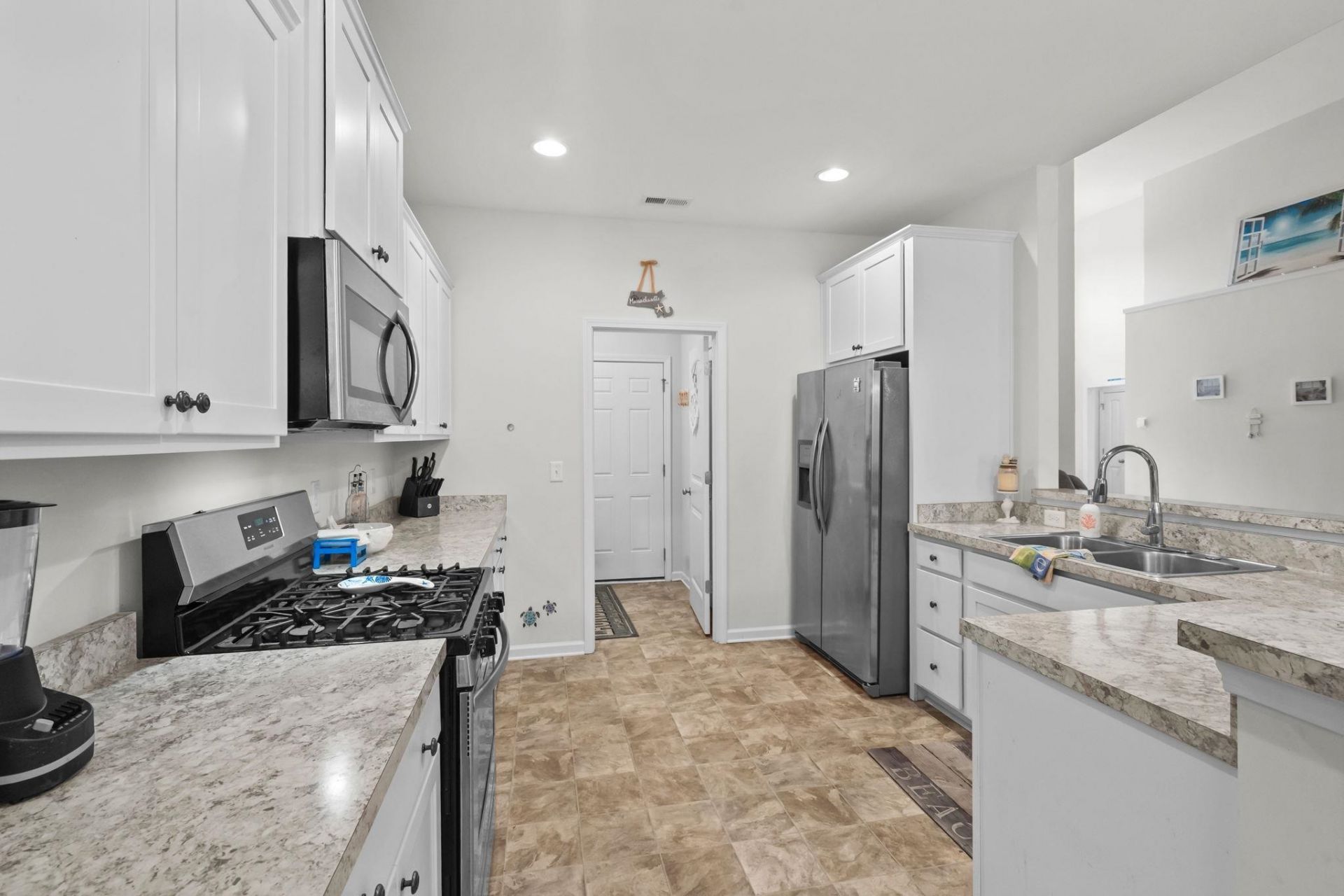 840 Windsor Rose Dr.  Photo 22