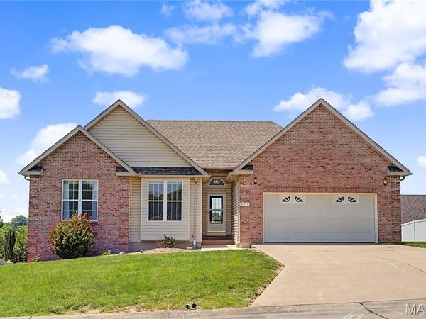 4917 Newberry Court, Jackson, MO 63755
