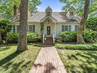 2217 Middlefield Court, Raleigh, NC 27615