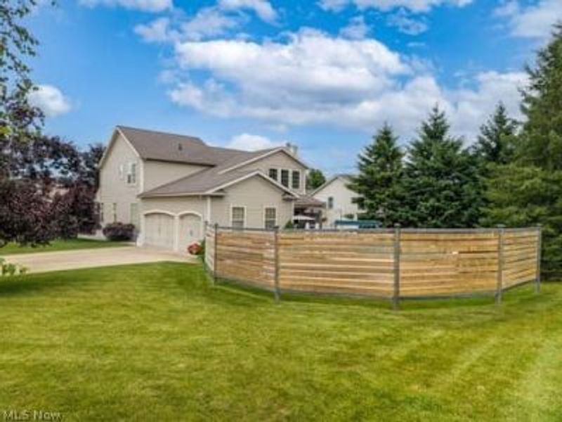 773 Kristy Court, Wadsworth, OH 44281 Photo 2