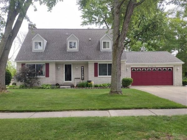 675 Montana Street, Marysville, MI 48040
