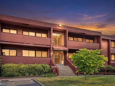 1515 S GEORGE MASON DRIVE S, Unit 23, ARLINGTON, VA 22204