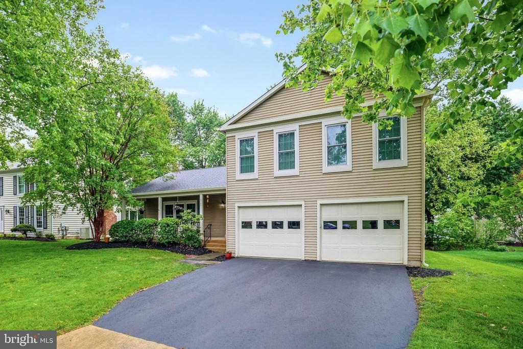 12755 Flat Meadow Lane , Herndon, VA 20171 Main Photo