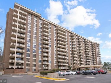 1808 OLD MEADOW ROAD , Unit 503, MCLEAN, VA 22102