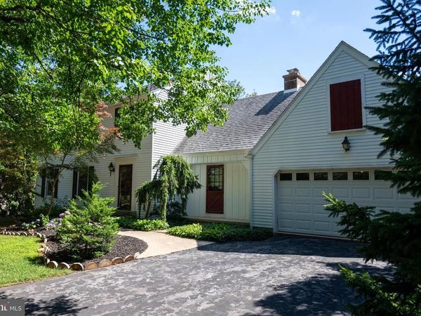 2710 ALEXANDER DRIVE, WILMINGTON, DE 19810