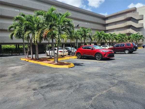 802 NW 87th Ave , Unit 312, Miami, FL 33172