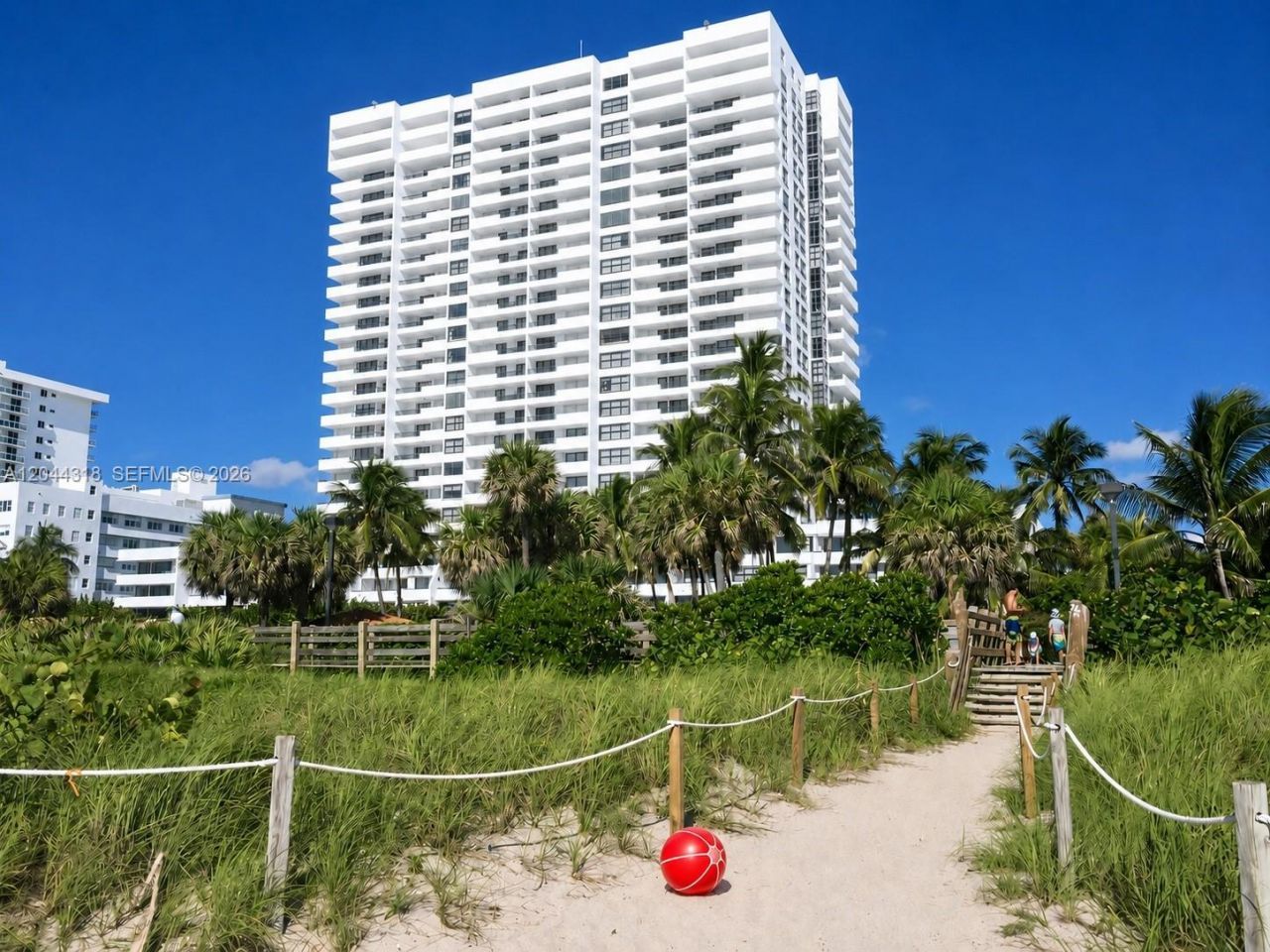 2555 Collins Ave , Unit 2006, Miami Beach, FL 33140 Photo