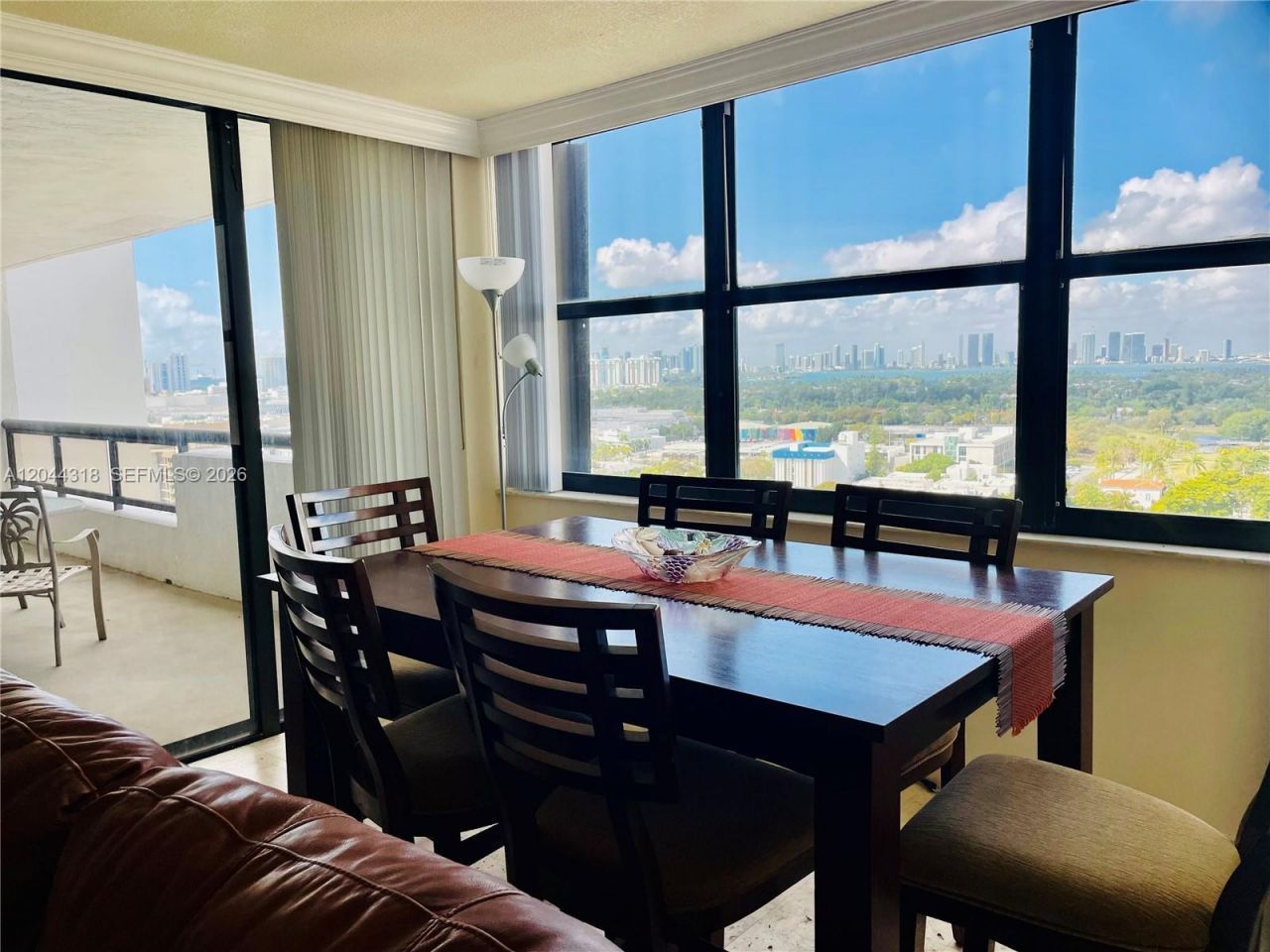 2555 Collins Ave , Unit 2006, Miami Beach, FL 33140 Photo