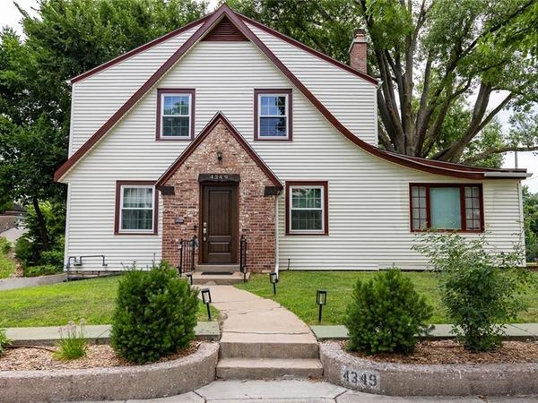 4349 WYOMING Street, Kansas City, MO 64111