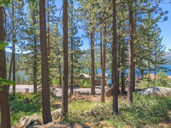 13020 Donner Pass Road, Truckee, CA 96161