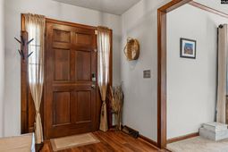 2921 Lakeside Drive photo 4