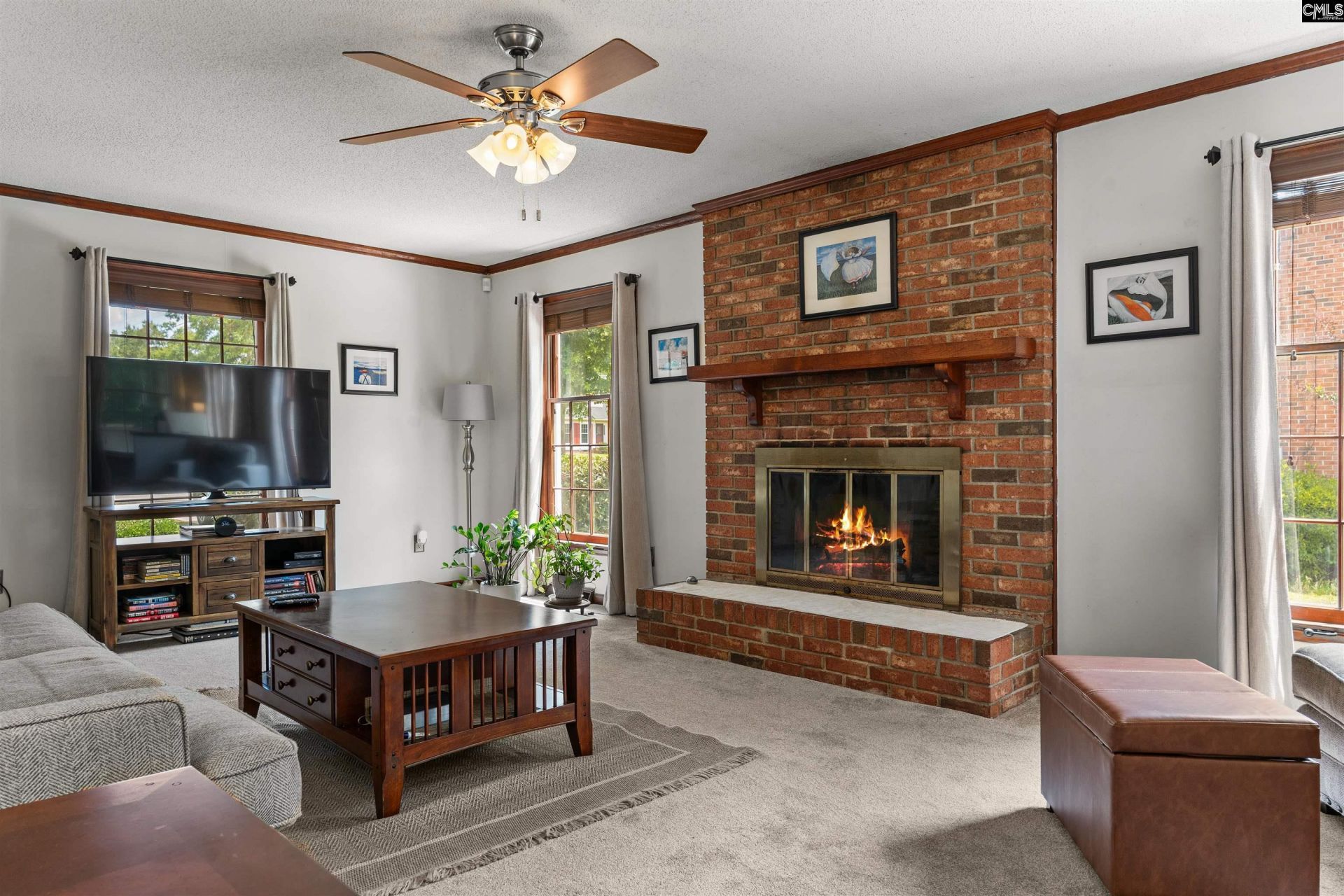 2921 Lakeside Drive Photo 4