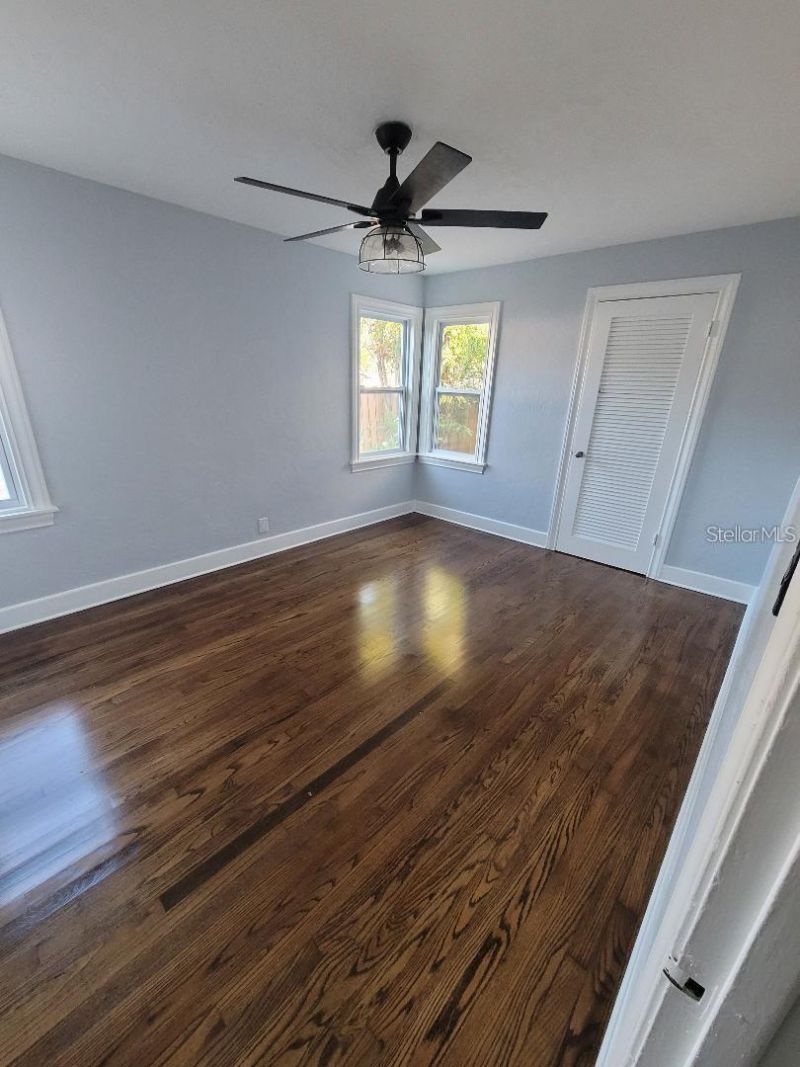 3631 N 4th Avenue N, Saint Petersburg, FL 33713 Photo