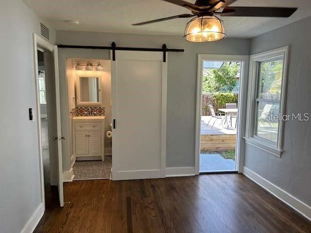 3631 N 4th Avenue N, Saint Petersburg, FL 33713 Photo