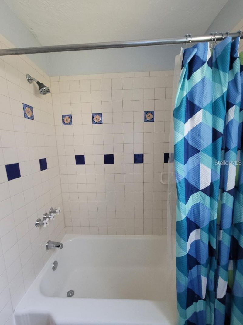 3631 N 4th Avenue N, Saint Petersburg, FL 33713 Photo