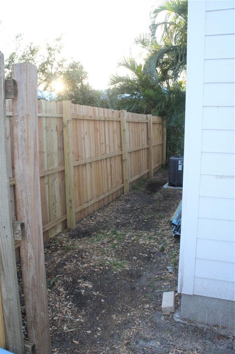 3631 N 4th Avenue N, Saint Petersburg, FL 33713 Photo