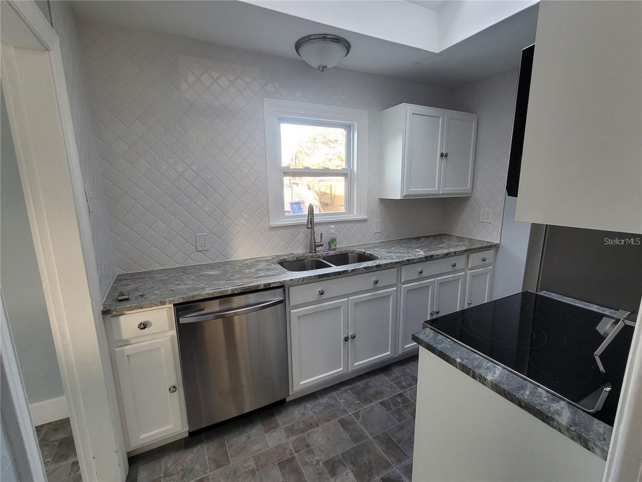 3631 N 4th Avenue N, Saint Petersburg, FL 33713 Photo