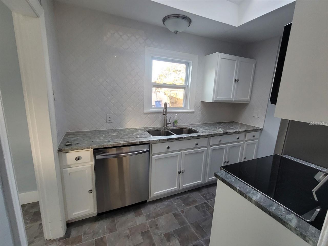 3631 N 4th Avenue N, Saint Petersburg, FL 33713 Photo