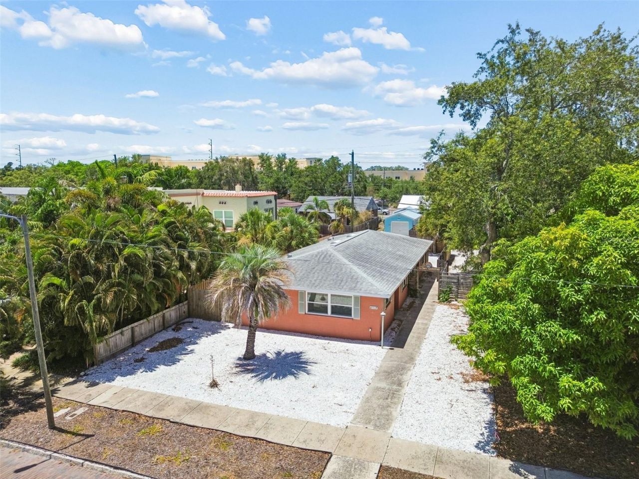 6219 2nd Avenue S, Saint Petersburg, FL 33707 Photo