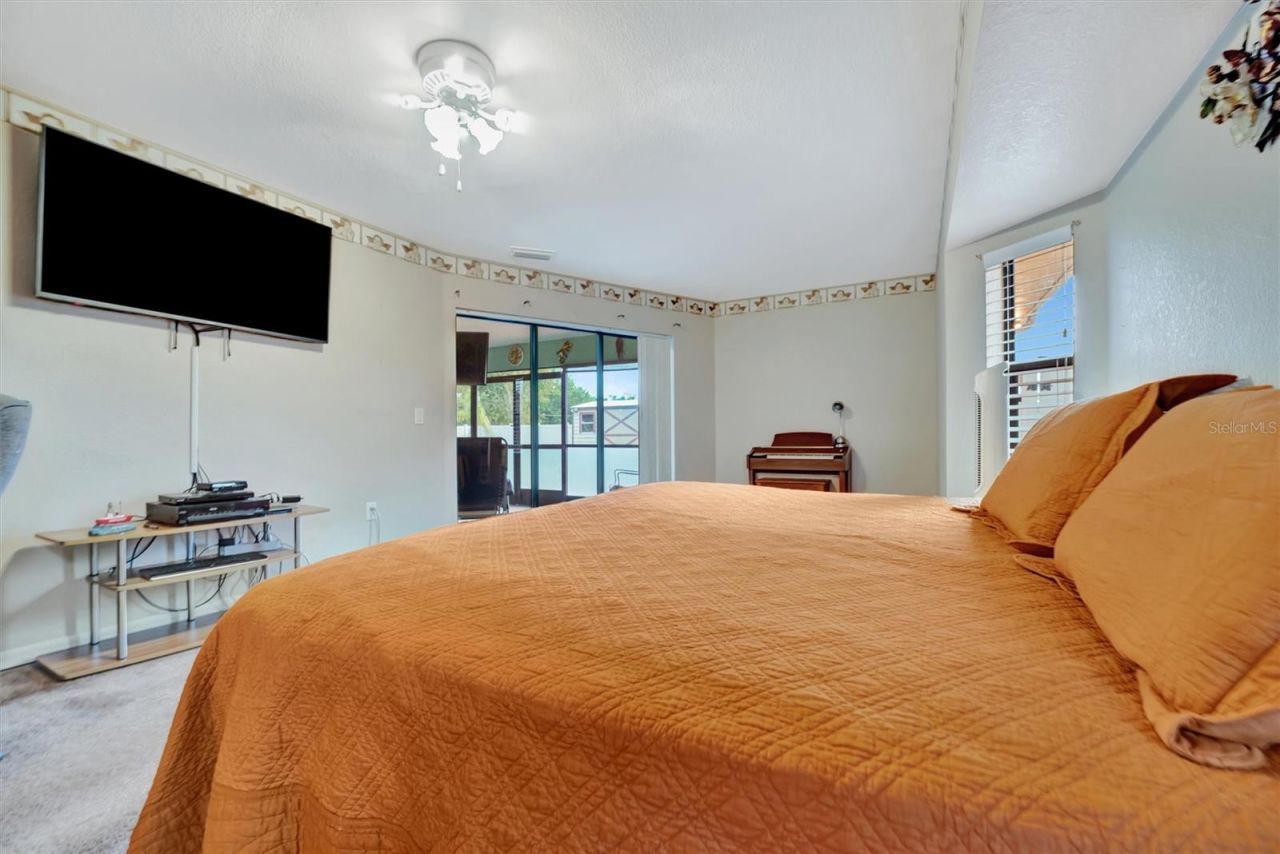 23039 Worth Avenue, Port Charlotte, FL 33954 Photo