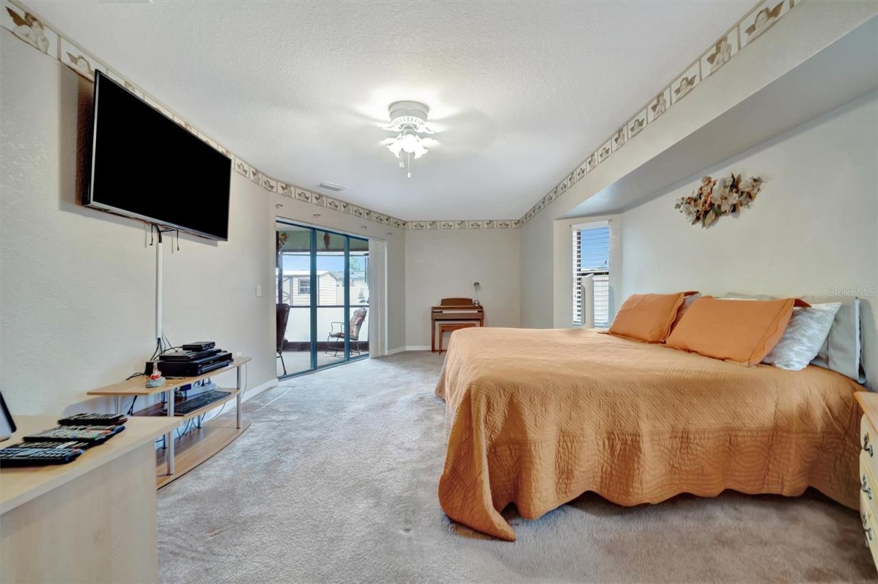 23039 Worth Avenue, Port Charlotte, FL 33954 Photo