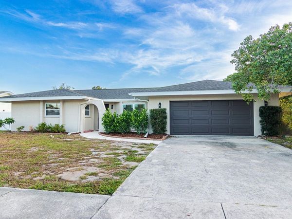 1115 SOUTHERN PINE LANE , SARASOTA, FL 34243