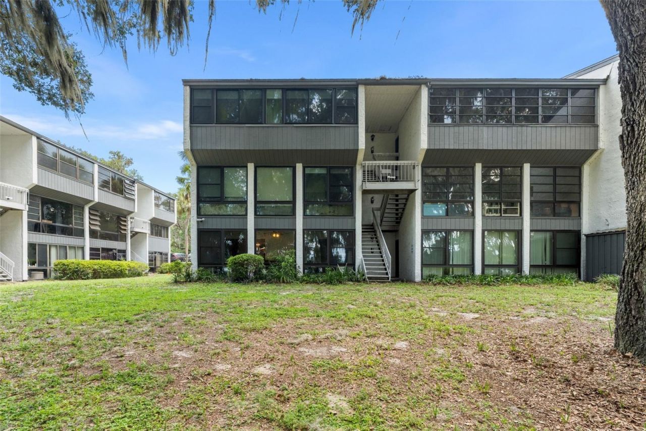 2660 SW 14th Drive , Unit 125, Gainesville, FL 32608 Photo
