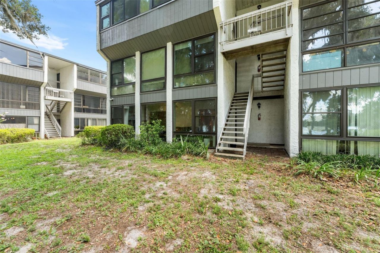 2660 SW 14th Drive , Unit 125, Gainesville, FL 32608 Photo