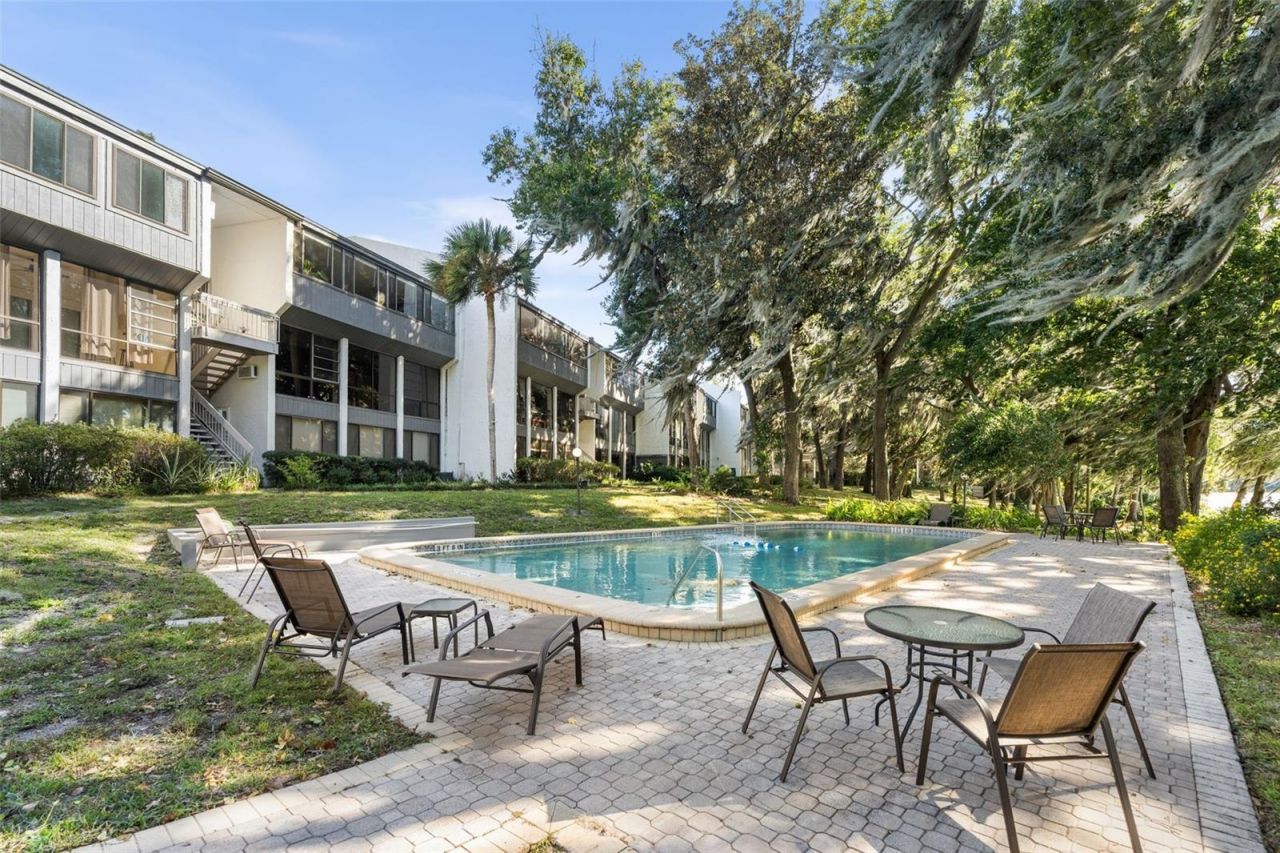 2660 SW 14th Drive , Unit 125, Gainesville, FL 32608 Photo