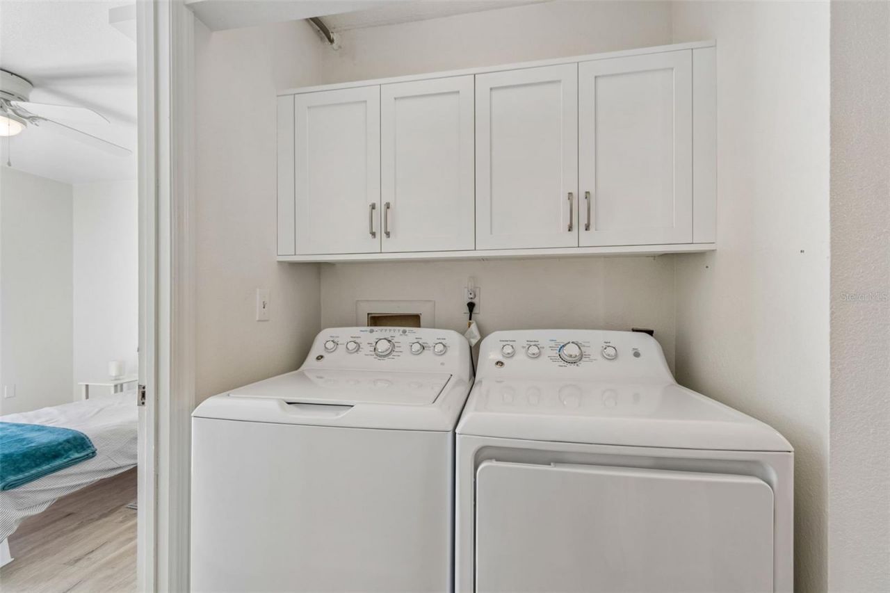 2117 Lakewood Club Drive S, Unit 7-N, Saint Petersburg, FL 33712 Photo
