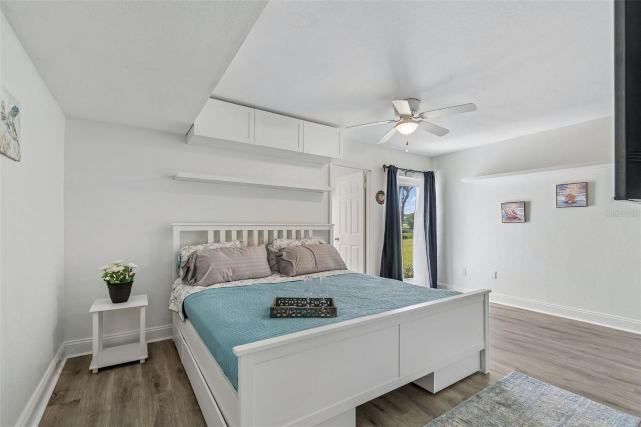 2117 Lakewood Club Drive S, Unit 7-N, Saint Petersburg, FL 33712 Photo