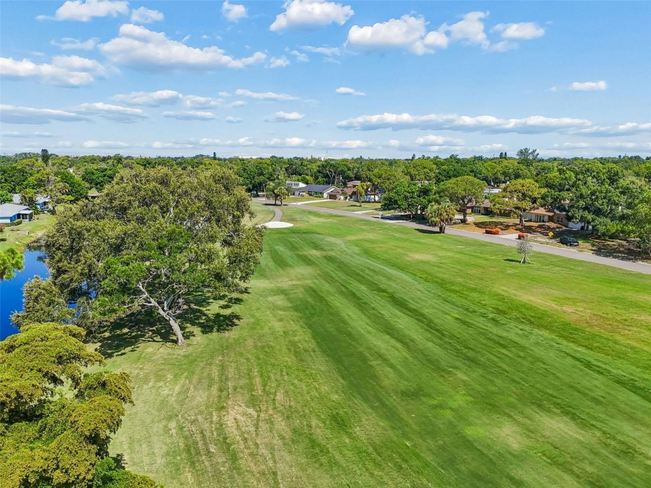 2117 Lakewood Club Drive S, Unit 7-N, Saint Petersburg, FL 33712 Photo