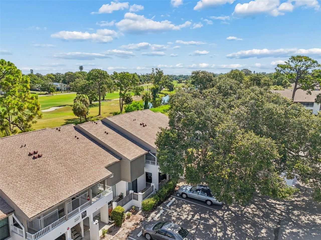 2117 Lakewood Club Drive S, Unit 7-N, Saint Petersburg, FL 33712 Photo