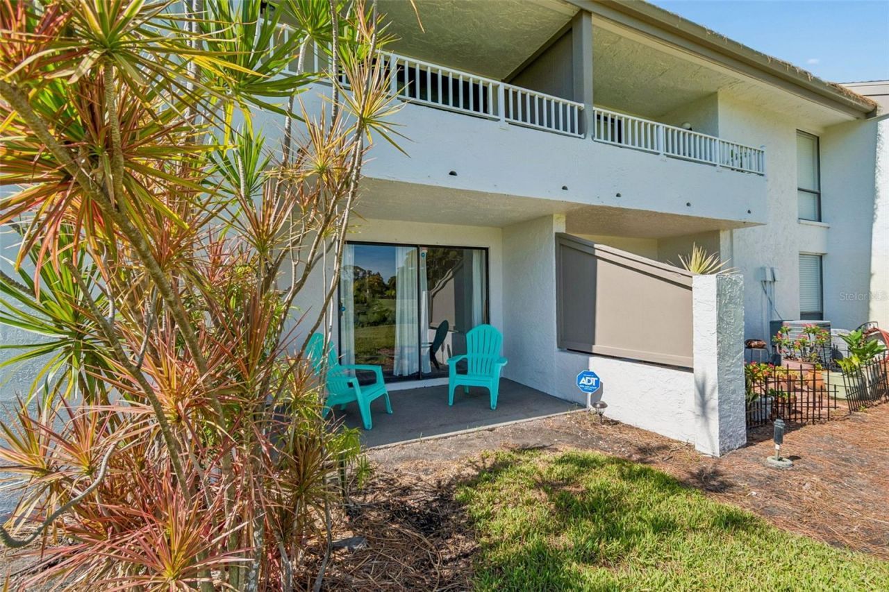 2117 Lakewood Club Drive S, Unit 7-N, Saint Petersburg, FL 33712 Photo