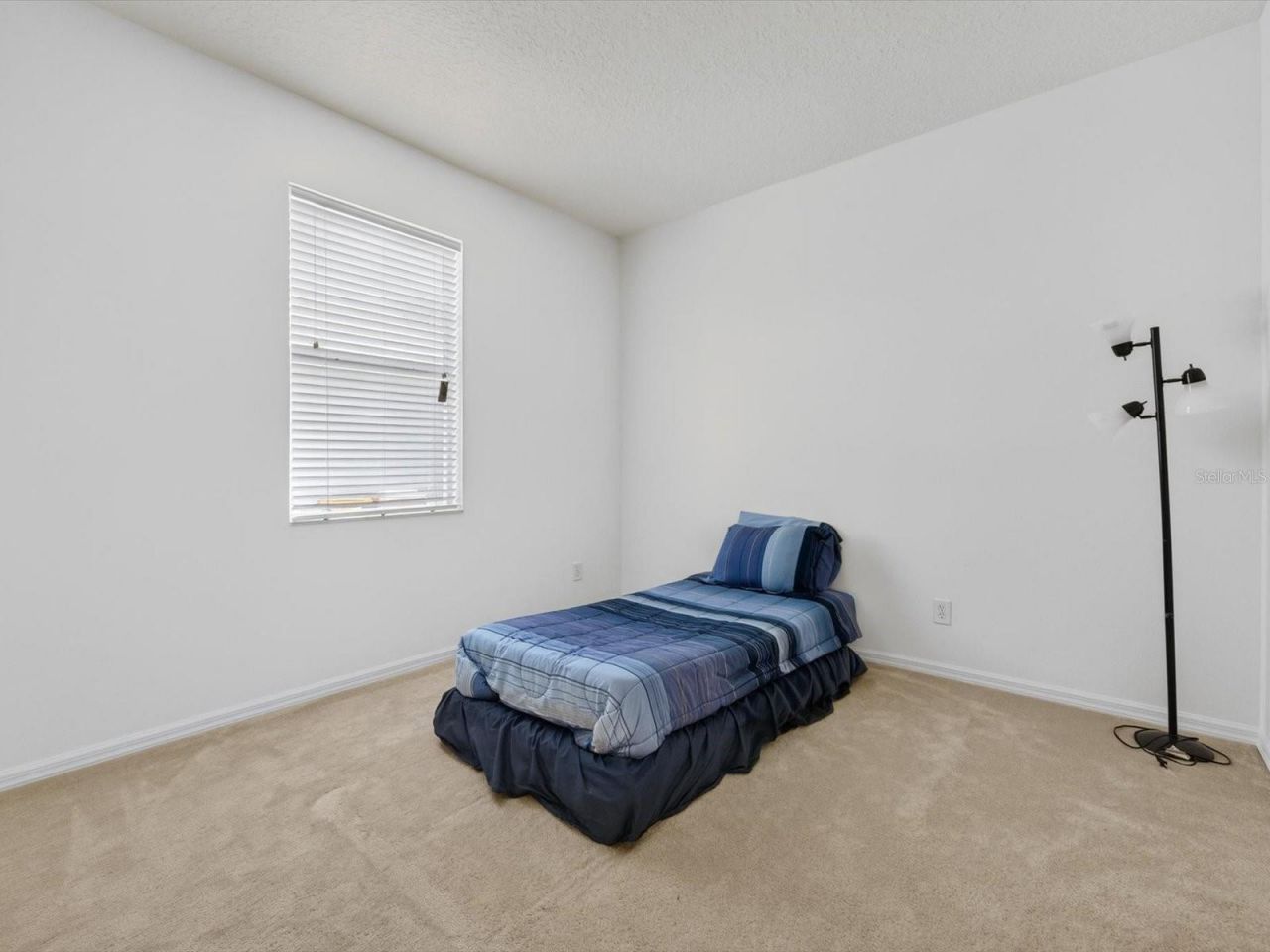 2275 Rambling Oaks Way , Kissimmee, FL 34746 Photo