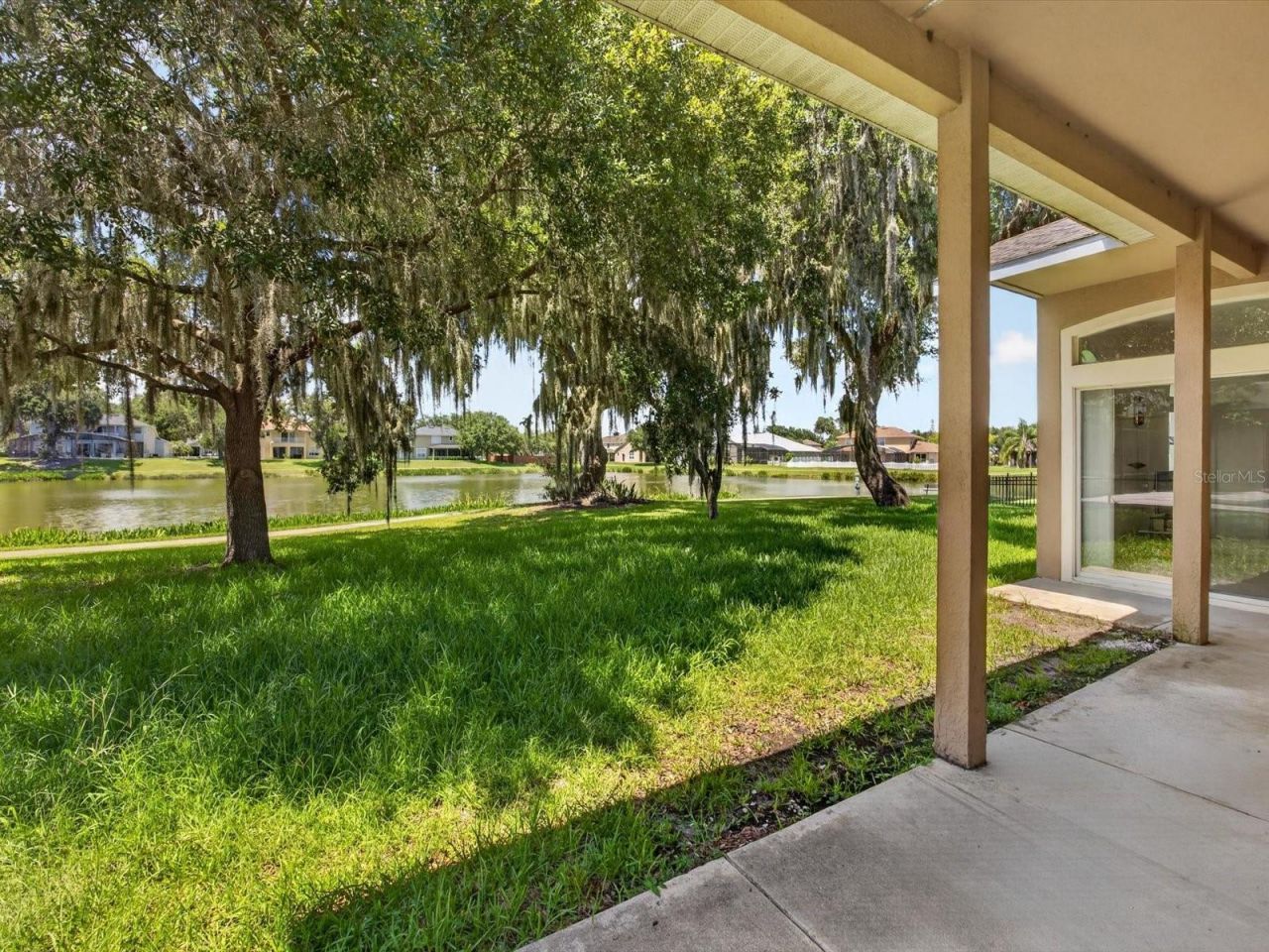2275 Rambling Oaks Way , Kissimmee, FL 34746 Photo