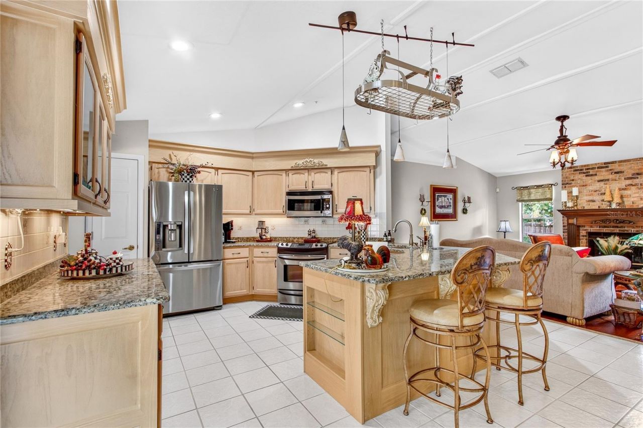 566 Rachael Court, Oviedo, FL 32765 Photo