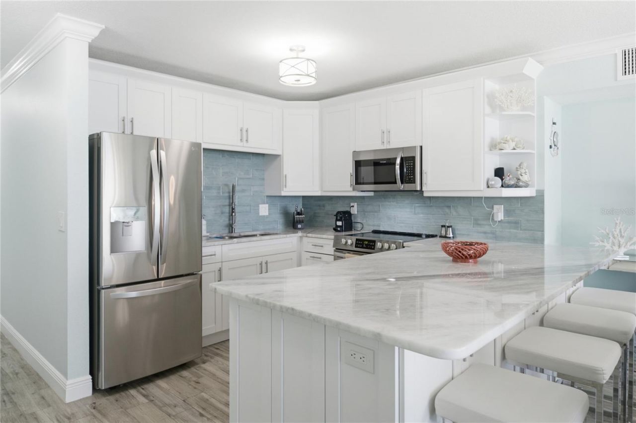 14800 Gulf Boulevard , Unit 303, Madeira Beach, FL 33708 Photo
