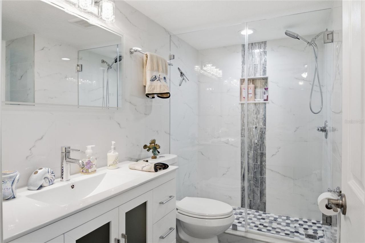 14800 Gulf Boulevard , Unit 303, Madeira Beach, FL 33708 Photo