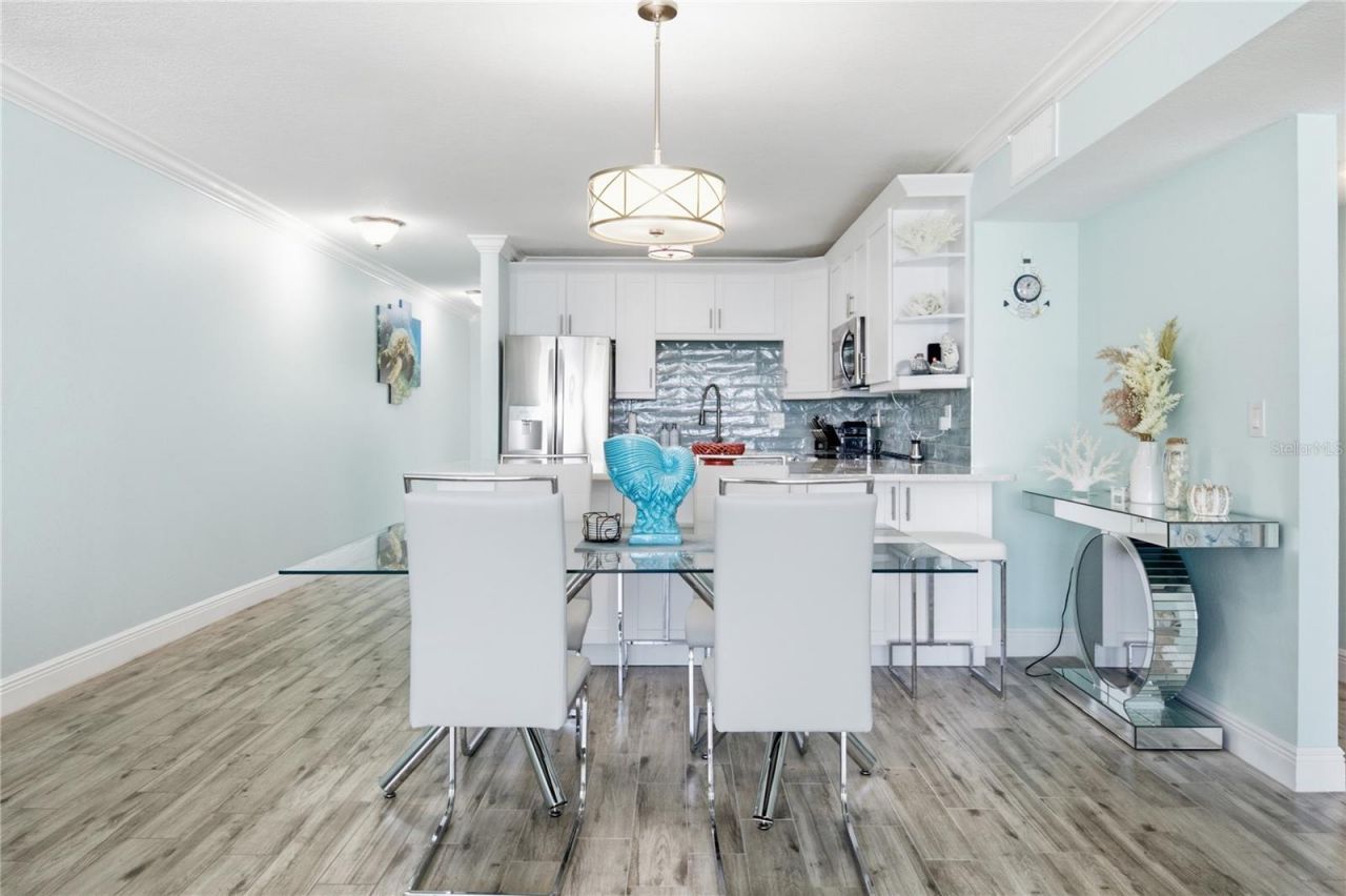 14800 Gulf Boulevard , Unit 303, Madeira Beach, FL 33708 Photo
