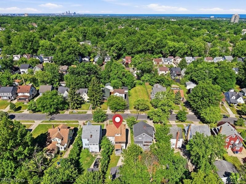 971 Pembrook Road, Cleveland Heights, OH 44121 Photo 12