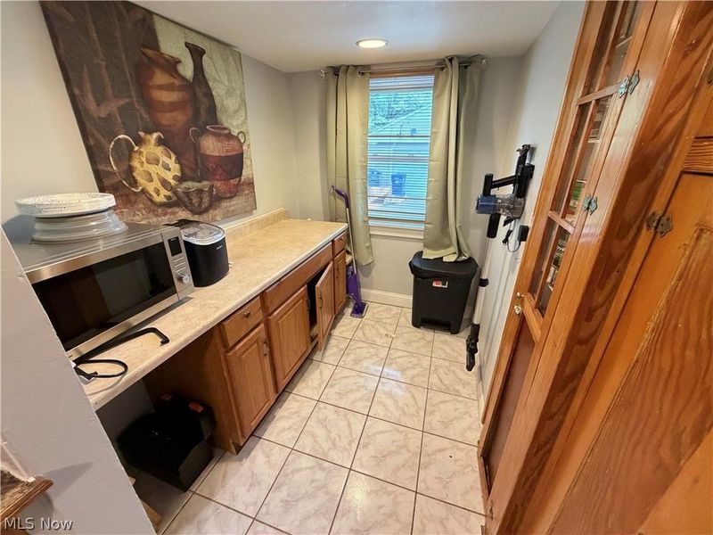 971 Pembrook Road, Cleveland Heights, OH 44121 Photo 19