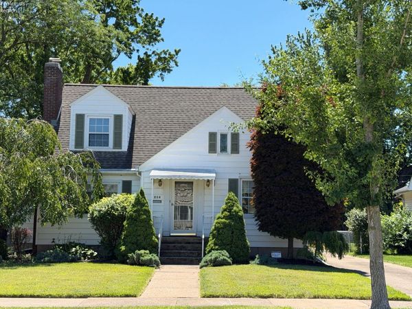 214 48th Street, Sandusky, OH 44870