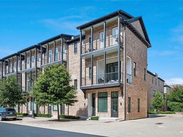 14999 Oak Street, Addison, TX 75001