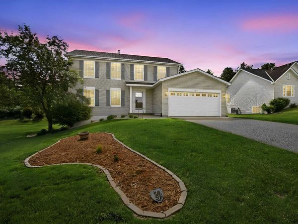 4918 Rusten Road, Eagan, MN 55122