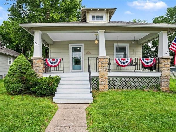 709 4th Street, Platte City, MO 64079