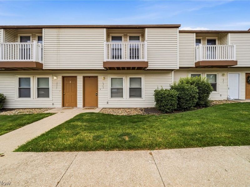 1541 Whitehall Boulevard, Kent, OH 44240 Photo 1