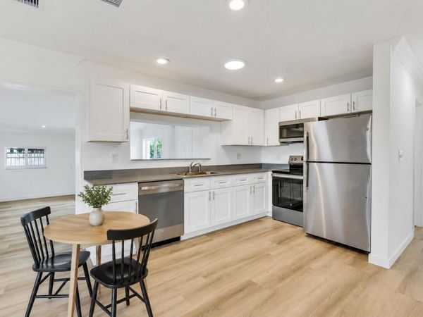 1117 SE 5th Street, Deerfield Beach, FL 33441