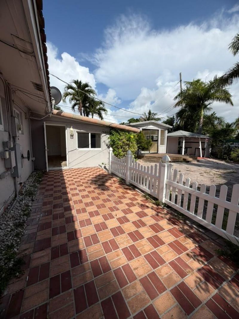 1117 SE 5th Street, Deerfield Beach, FL 33441 Photo