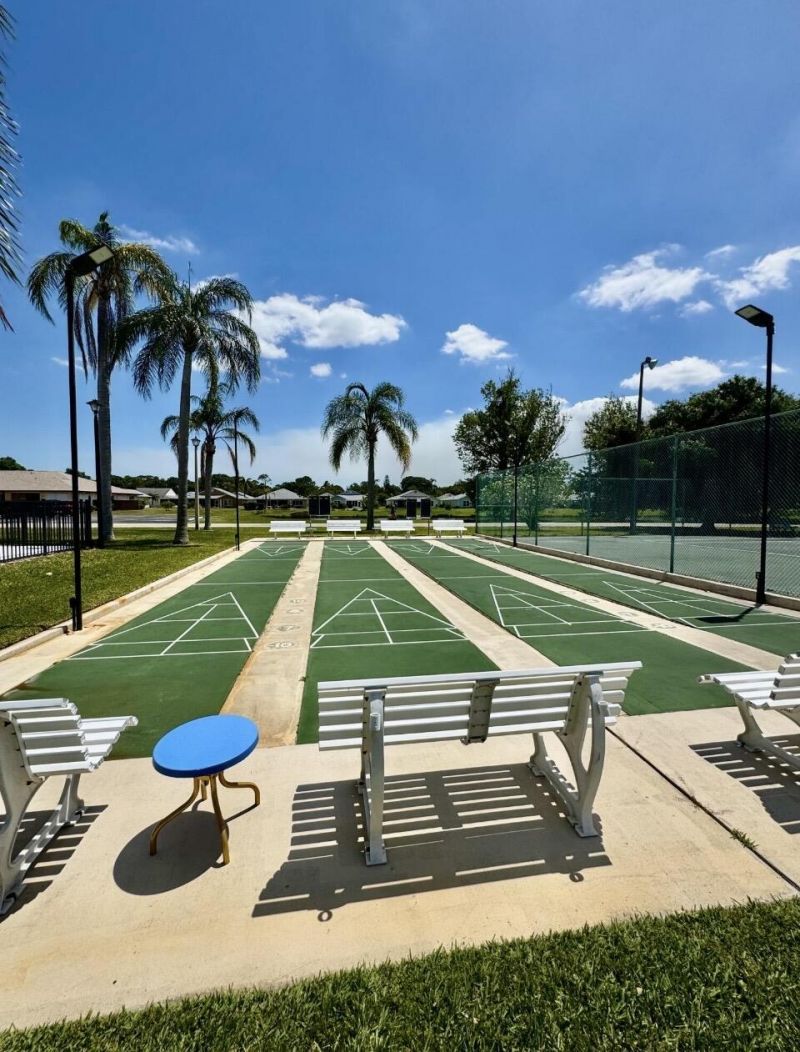 524 Ponderosa Drive, Unit 33e, Fort Pierce, FL 34982 Photo